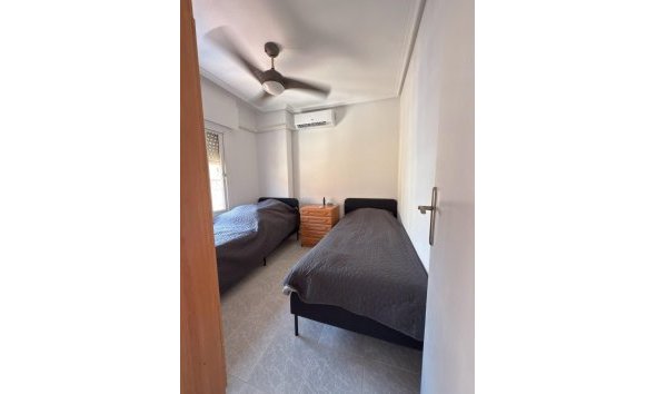 Revente - Duplex -
Torrevieja - Playa del Cura