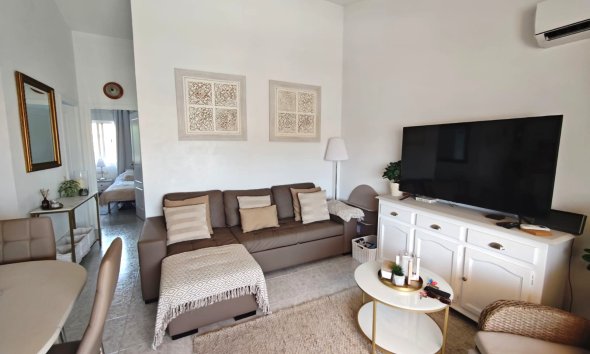 Revente - Attique -
Villamartin - Costa Blanca
