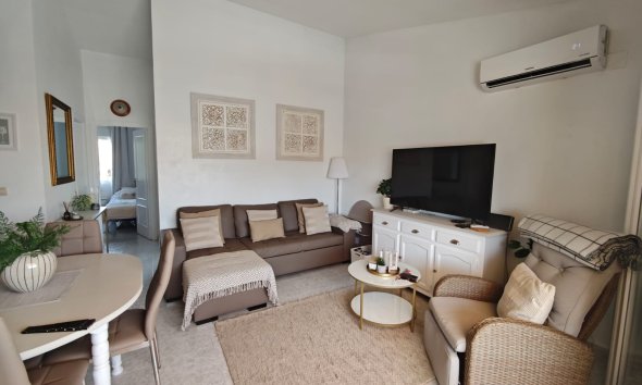 Revente - Attique -
Villamartin - Costa Blanca