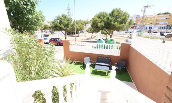 Revente - Villa -
Orihuela Costa - Costa Blanca