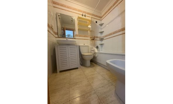 Revente - Apartment -
Torrevieja - Costa Blanca