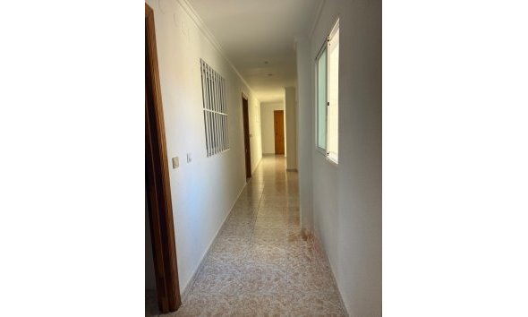 Revente - Apartment -
Torrevieja - Costa Blanca
