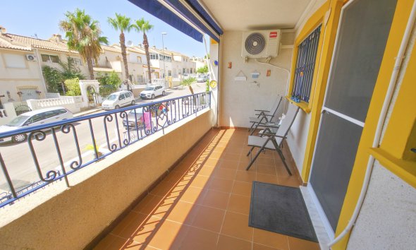 Revente - Apartment -
Villamartin - Costa Blanca