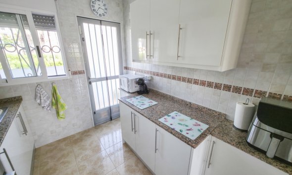 Revente - Apartment -
Villamartin - Costa Blanca