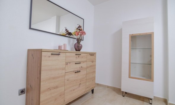 Revente - Apartment -
Torrevieja - Playa del Cura