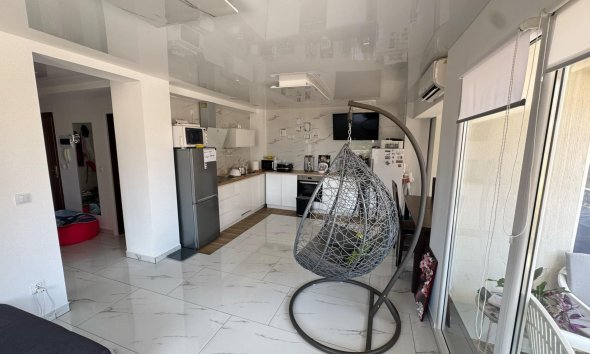 Revente - Apartment -
Torrevieja - Zona Los Frutales