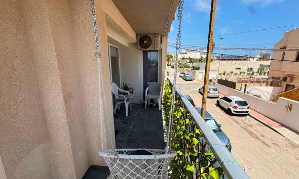 Revente - Apartment -
Torrevieja - Zona Los Frutales