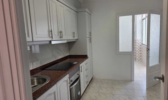 Revente - Apartment -
Torrevieja - Habaneras