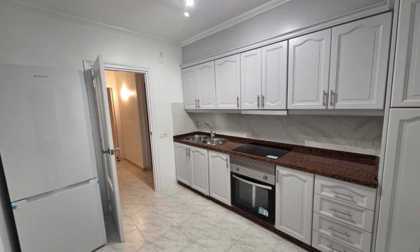 Revente - Apartment -
Torrevieja - Habaneras