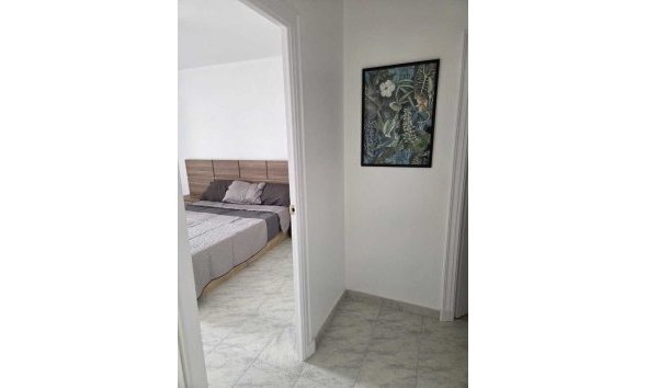 Revente - Apartment -
Torrevieja - Habaneras