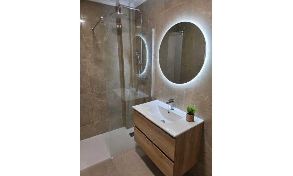 Revente - Apartment -
Torrevieja - Habaneras