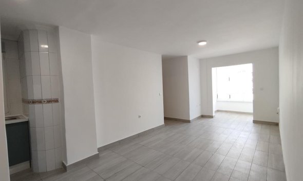 Revente - Apartment -
Torrevieja - Habaneras
