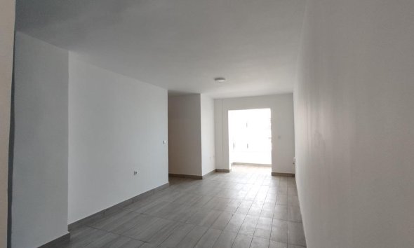 Revente - Apartment -
Torrevieja - Habaneras