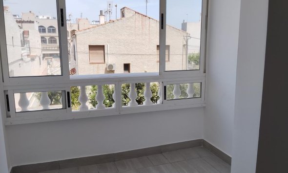 Revente - Apartment -
Torrevieja - Habaneras