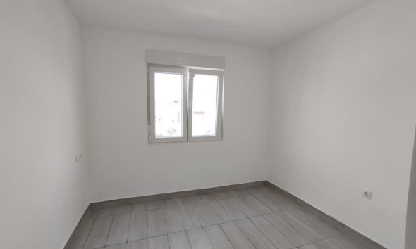 Revente - Apartment -
Torrevieja - Habaneras