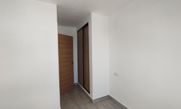 Revente - Apartment -
Torrevieja - Habaneras