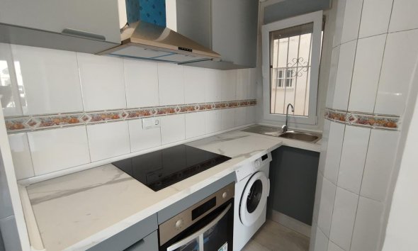 Revente - Apartment -
Torrevieja - Habaneras