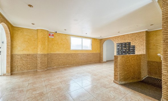 Revente - Apartment -
Torrevieja - Costa Blanca