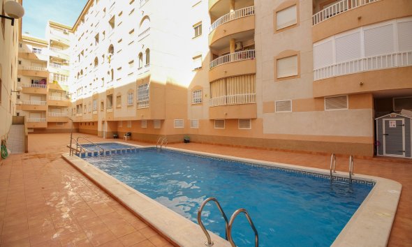 Revente - Apartment -
Torrevieja - Costa Blanca
