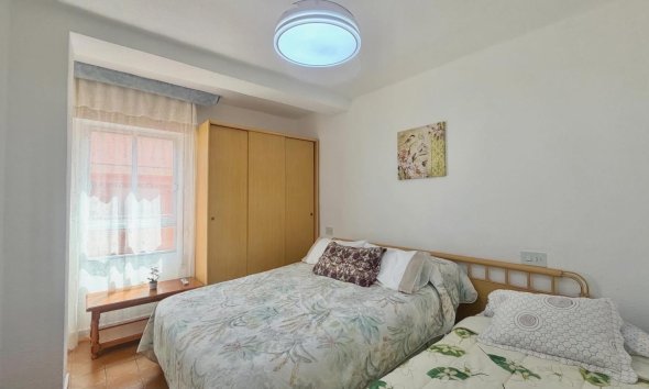 Revente - Attique -
Torrevieja - Habaneras