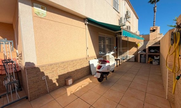 Revente - Quad House -
Torrevieja - Carrefour