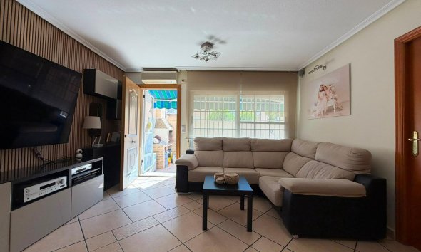 Revente - Quad House -
Torrevieja - Carrefour