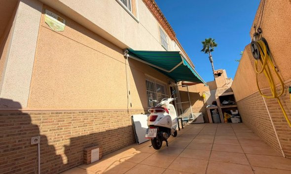 Revente - Quad House -
Torrevieja - Carrefour