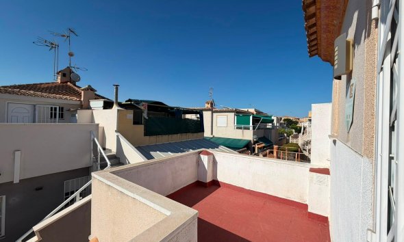 Revente - Quad House -
Torrevieja - Carrefour