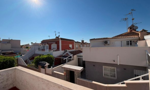 Revente - Quad House -
Torrevieja - Carrefour