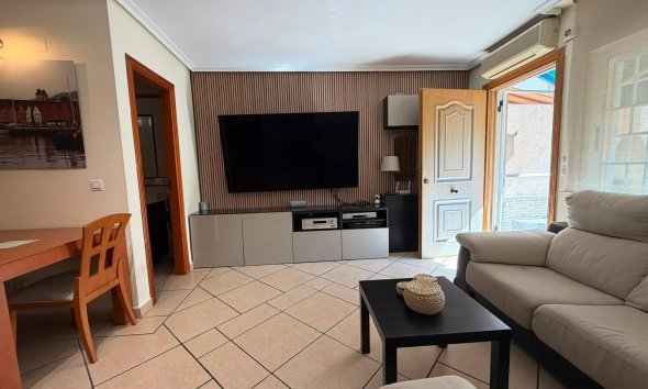 Revente - Quad House -
Torrevieja - Carrefour
