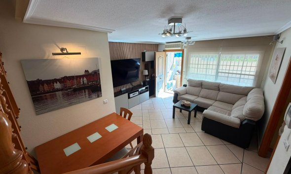Revente - Quad House -
Torrevieja - Carrefour