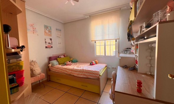 Revente - Quad House -
Torrevieja - Carrefour