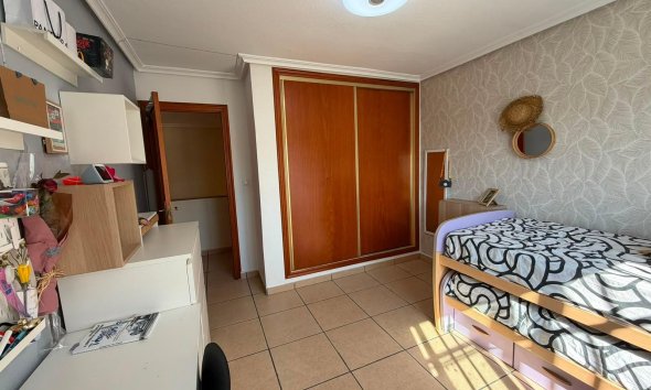 Revente - Quad House -
Torrevieja - Carrefour