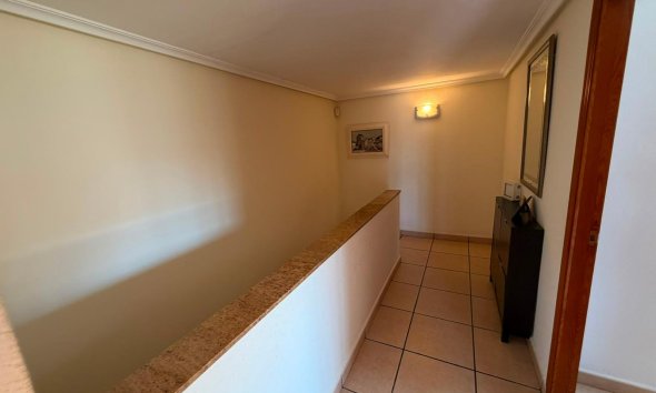 Revente - Quad House -
Torrevieja - Carrefour