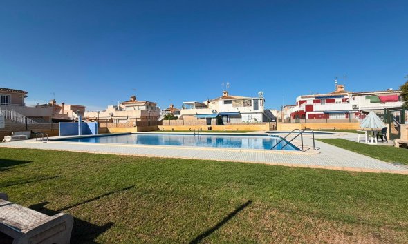 Revente - Quad House -
Torrevieja - Carrefour