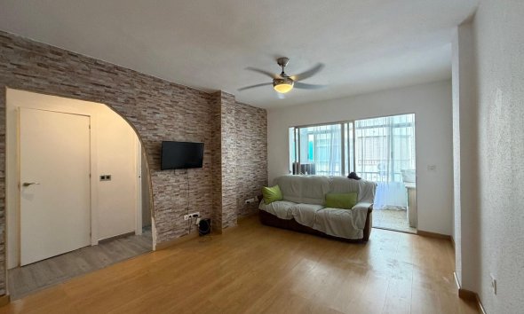 Revente - Apartment -
Torrevieja - Playa del Cura