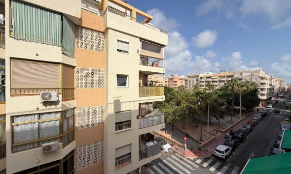 Revente - Apartment -
Torrevieja - Playa del Cura