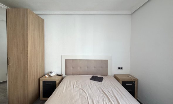 Revente - Apartment -
Torrevieja - Playa del Cura
