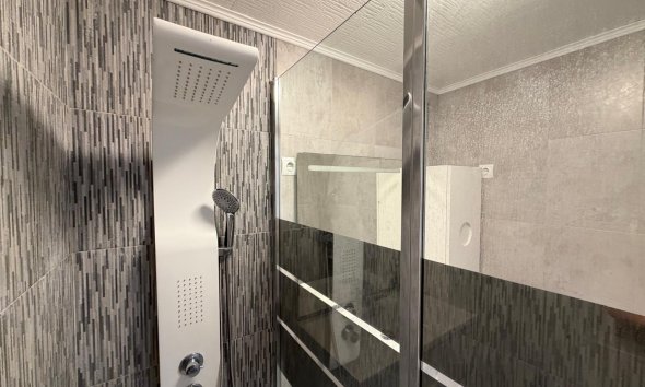 Revente - Apartment -
Torrevieja - Playa del Cura