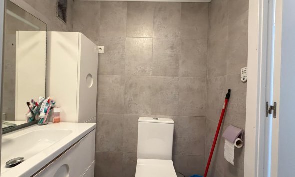 Revente - Apartment -
Torrevieja - Playa del Cura