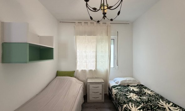 Revente - Apartment -
Torrevieja - Playa del Cura