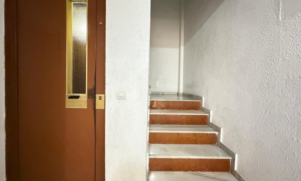 Revente - Apartment -
Torrevieja - Playa del Cura