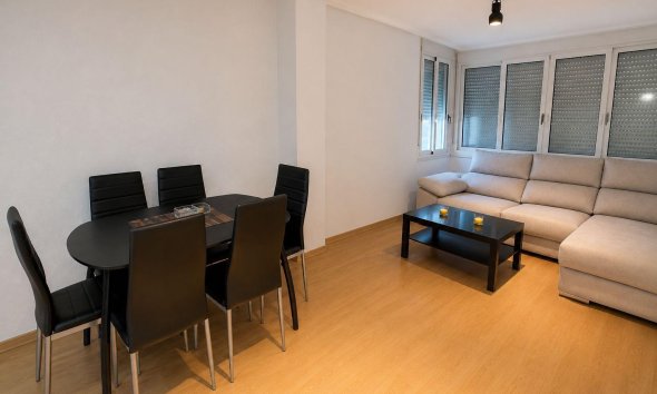 Revente - Apartment -
Torrevieja - Nueva Torrevieja