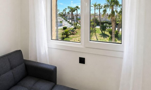 Revente - Bungalow -
Torrevieja - Carrefour