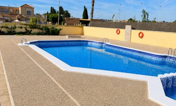 Revente - Bungalow -
Torrevieja - Carrefour