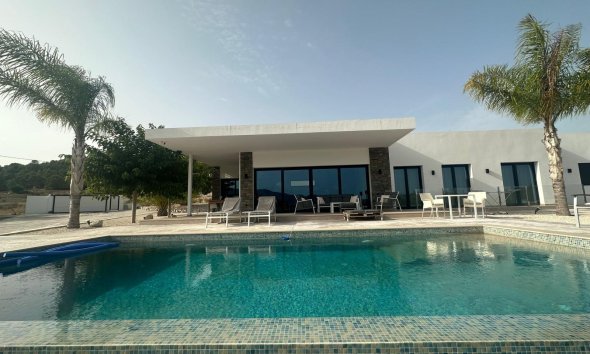 Nouvelle construction - Villa -
Pinoso - Casas Pastor