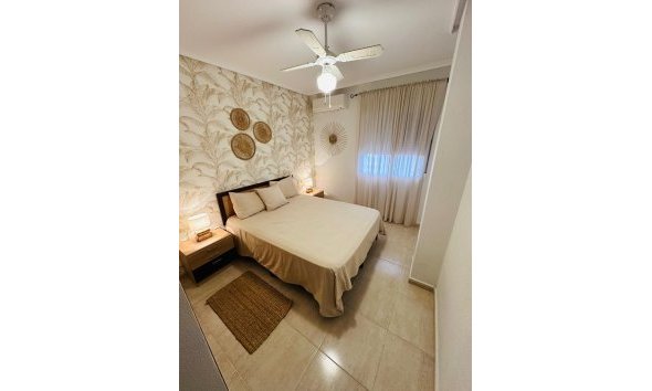 Revente - Villa -
Orihuela Costa - Los Altos