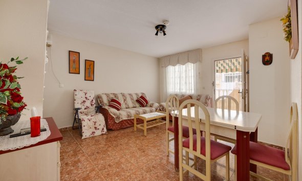 Revente - Villa -
Torrevieja - El Limonar