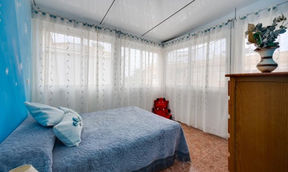 Revente - Villa -
Torrevieja - El Limonar