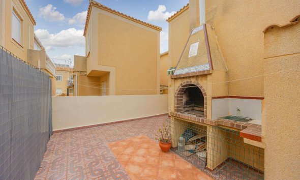 Revente - Villa -
Torrevieja - El Limonar